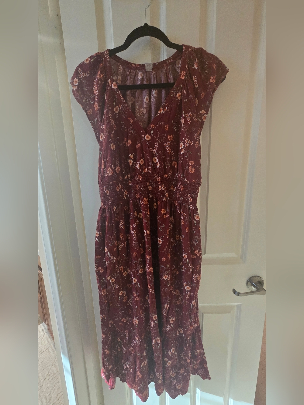 Old Navy Burgundy Floral Midi Dress - Picture 2 of 6